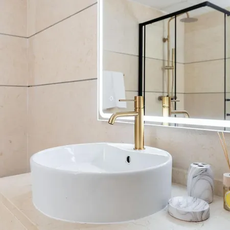 Penthouse Met Geweldig Zeezicht