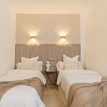 Seaview 2br Penthouse With Terrace & Pool Access Lejlighed Estepona