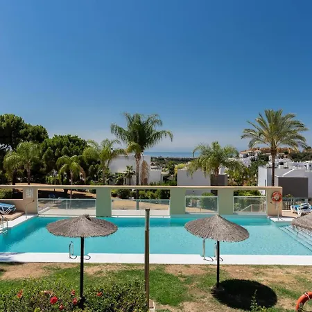 Penthouse Met Geweldig Zeezicht Estepona