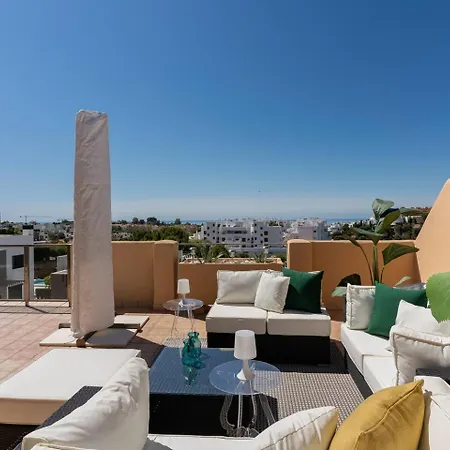 Penthouse Met Geweldig Zeezicht Estepona