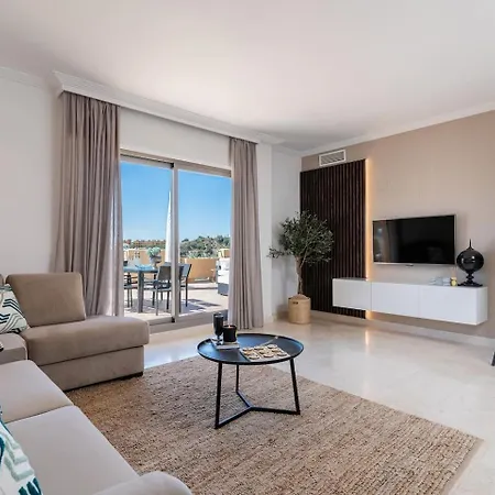 Apartment Penthouse Met Geweldig Zeezicht Estepona